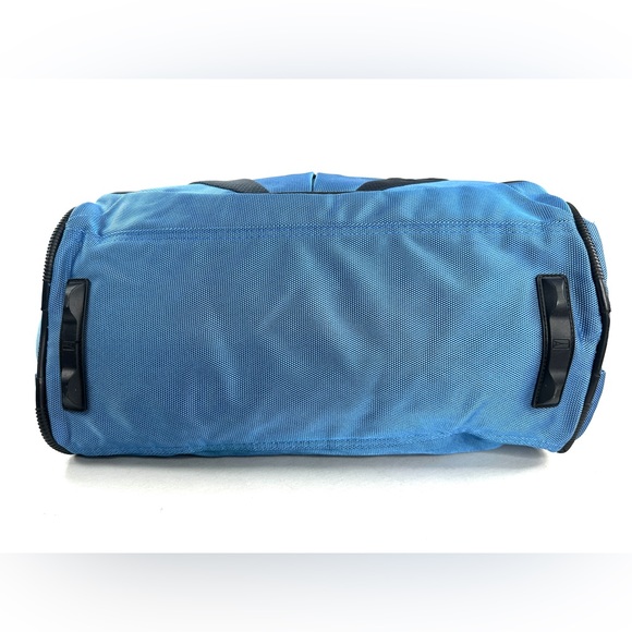 TravelPro Blue Ballistic Nylon Multi Purpose Travel Tote Crew Flight Extra Strap - Picture 7 of 11